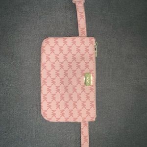 **SOLD**Michael Kors Signature Belt Bag